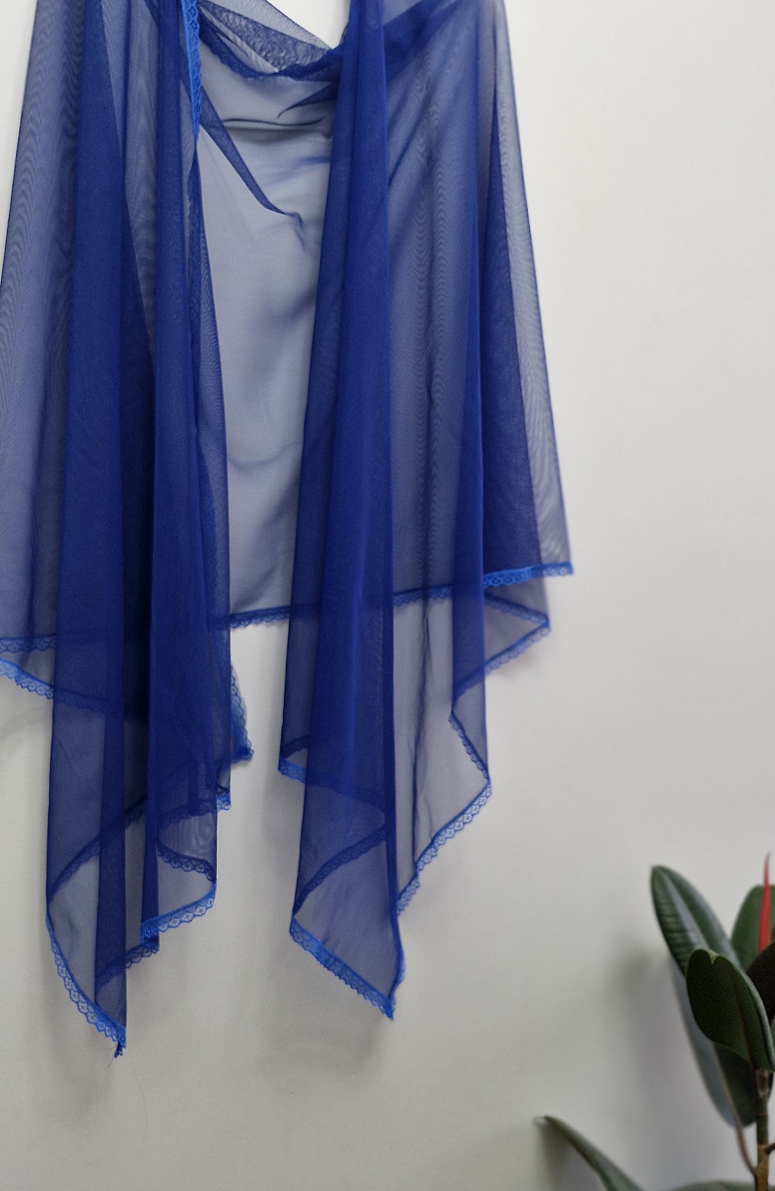 شال توری آبیانا